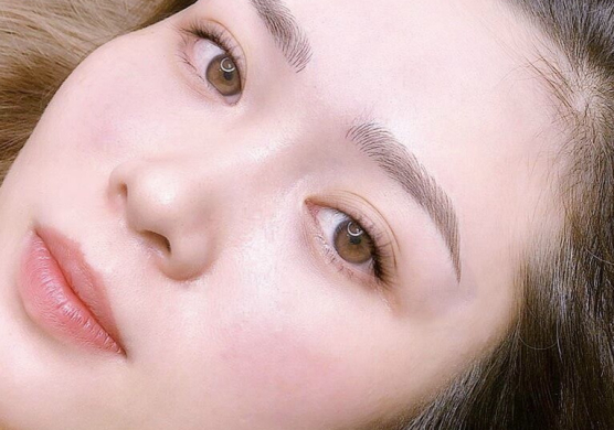 Làm thế nào để lông mày nhanh bong sau khi phun
